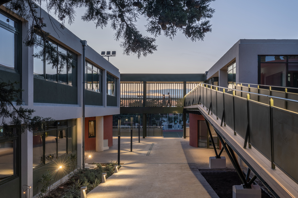 Pinewood New complex 5