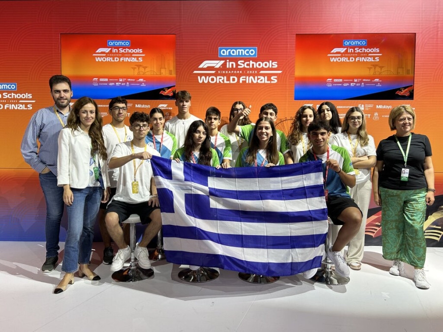 H ομάδα AEOLOS στη Σιγκαπούρη για τους Παγκόσμιους Τελικούς της F1 in Schools