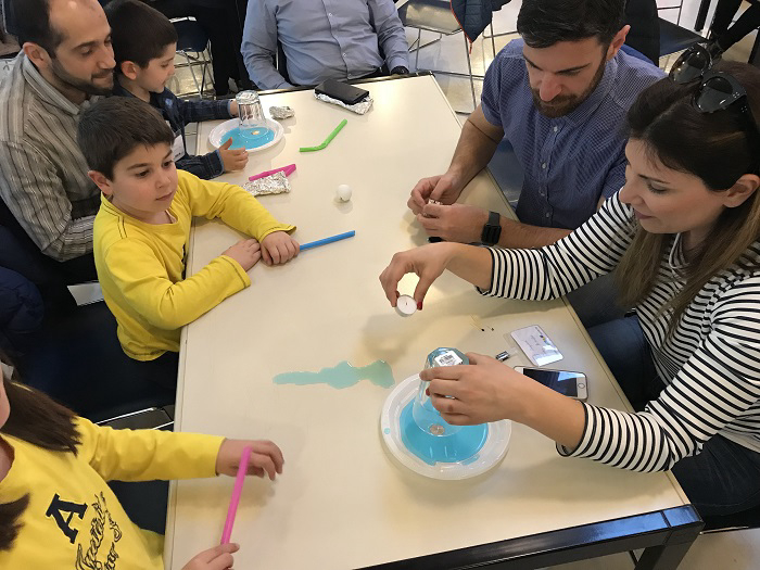 Kindergarten STEM Family Day: Μικροί και μεγάλοι εν δράσει